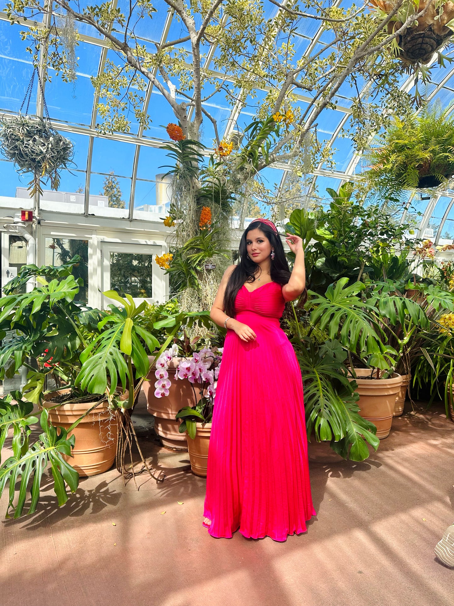 👑Princess Lilith fuchsia pleated maxi dress